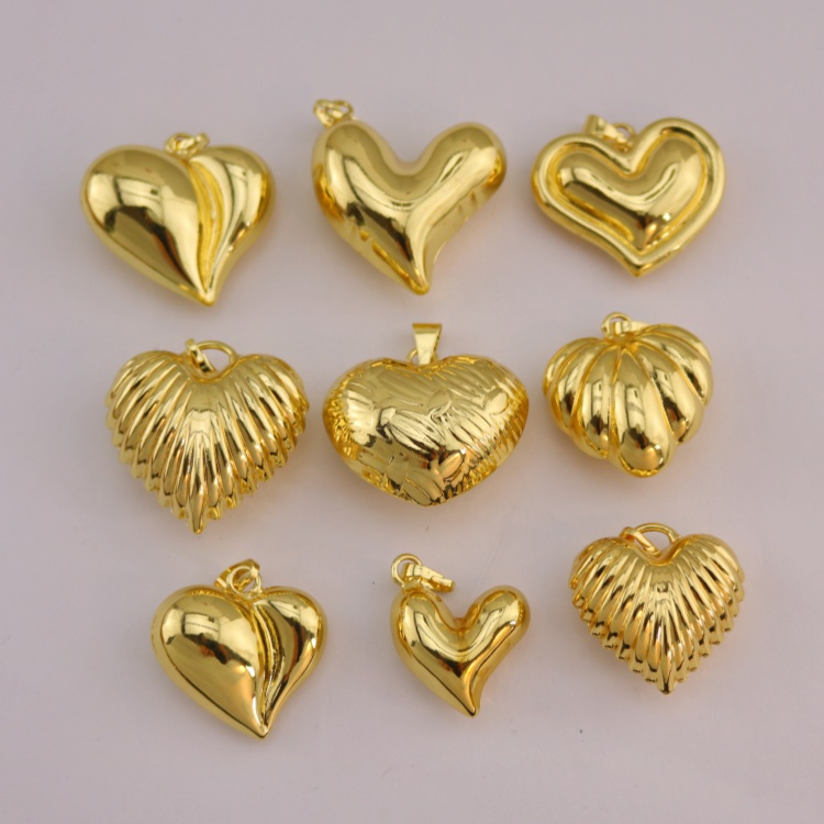 Chunky 18K Gold Plated Puffy Balloon Love Heart Charm Pendants